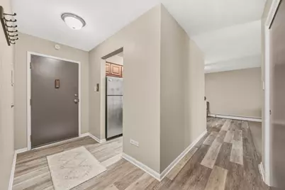 1198 Royal Glen Drive #304A, Glen Ellyn, IL 60137 - Photo 3