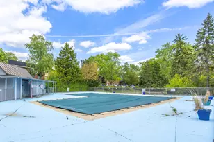 1198 Royal Glen Dr, Glen Ellyn, IL 60137 - Photo 21