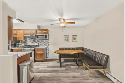 1198 Royal Glen Drive #304A, Glen Ellyn, IL 60137 - Photo 7