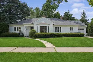 904 S 2nd Ave, Des Plaines, IL 60016 - Photo 1
