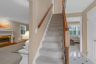 5 Knight Hill Ln, Buffalo Grove, IL 60089 - Photo 17