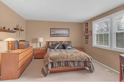 5 Knight Hill Lane, Buffalo Grove, IL 60089 - Photo 23