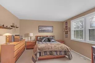 5 Knight Hill Ln, Buffalo Grove, IL 60089 - Photo 23