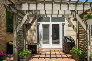 5823 N Ravenswood Ave, Chicago, IL 60660 - Photo 3