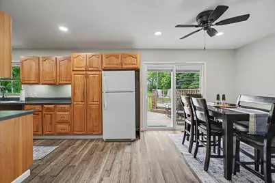 218 N Crossley Street, Melvin, IL 60952 - Photo 7