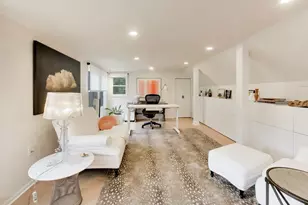 3045 W Ardmore Ave, Chicago, IL 60659 - Photo 19