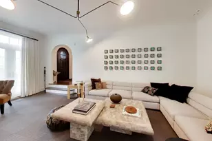 3045 W Ardmore Ave, Chicago, IL 60659 - Photo 5