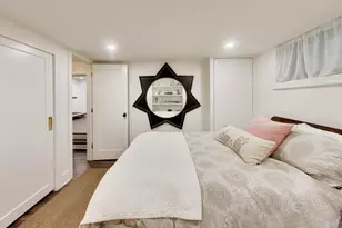 3045 W Ardmore Ave, Chicago, IL 60659 - Photo 25