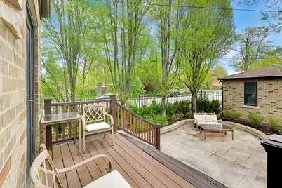 3045 W Ardmore Avenue, Chicago, IL 60659 - Photo 29