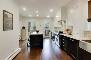 3045 W Ardmore Ave, Chicago, IL 60659 - Photo 9