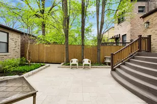 3045 W Ardmore Ave, Chicago, IL 60659 - Photo 31