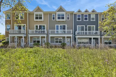 86 Lakeview Place, Lake Zurich, IL 60047 - Photo 1