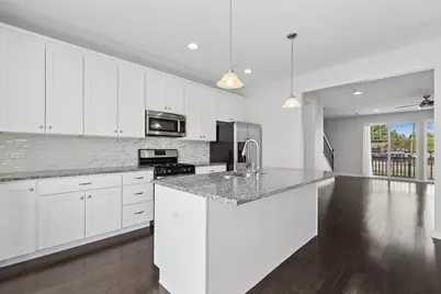 86 Lakeview Place, Lake Zurich, IL 60047 - Photo 11