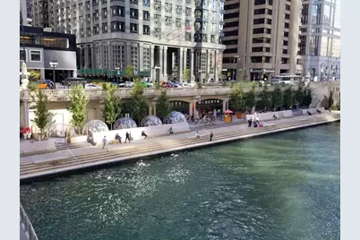 300 N State Street #4907, Chicago, IL 60654 - Photo 25