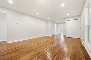 506 E College Ave, Normal, IL 61761 - Photo 3