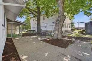 506 E College Ave, Normal, IL 61761 - Photo 19