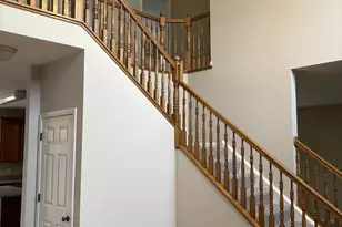 2912 Forest Creek Ln, Naperville, IL 60565 - Photo 3