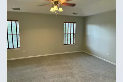 2912 Forest Creek Lane, Naperville, IL 60565 - Photo 13