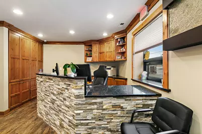370 E Prairie Street #13, Crystal Lake, IL 60014 - Photo 3