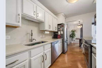 70 W Huron Street #509, Chicago, IL 60654 - Photo 13
