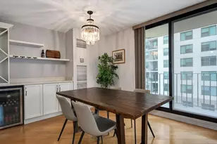 70 W Huron St, Chicago, IL 60654 - Photo 9