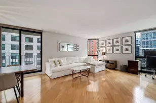 70 W Huron St, Chicago, IL 60654 - Photo 5