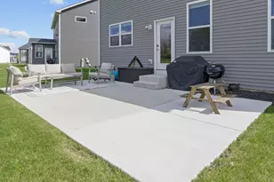 2116 Bent Grass Wy, Bolingbrook, IL 60490 - Photo 37