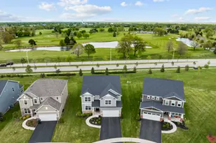2116 Bent Grass Wy, Bolingbrook, IL 60490 - Photo 3