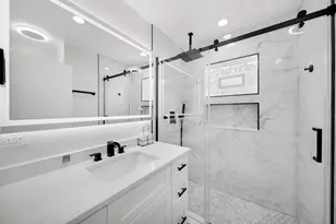 6449 S Kenneth Ave, Chicago, IL 60629 - Photo 9