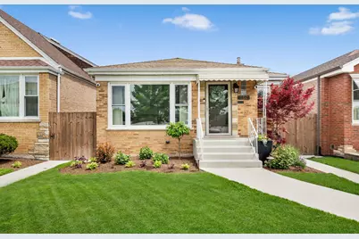 6449 S Kenneth Avenue, Chicago, IL 60629 - Photo 1