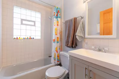 1147 S Grove Avenue, Oak Park, IL 60304 - Photo 13