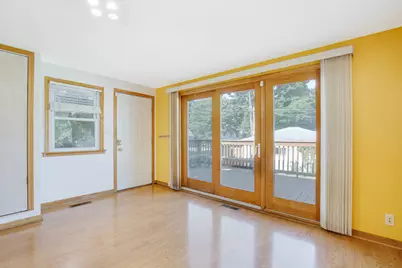 1147 S Grove Avenue, Oak Park, IL 60304 - Photo 11