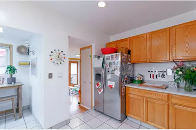 1147 S Grove Avenue, Oak Park, IL 60304 - Photo 9