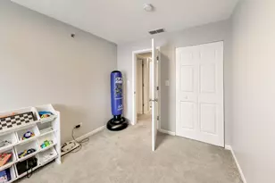 183 N East River Rd, Des Plaines, IL 60016 - Photo 15