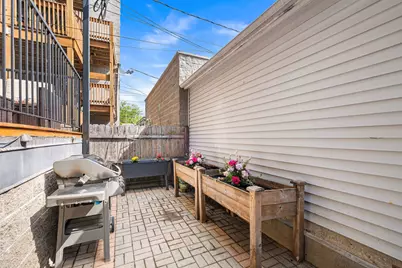 2733 N Southport Avenue #1, Chicago, IL 60614 - Photo 33