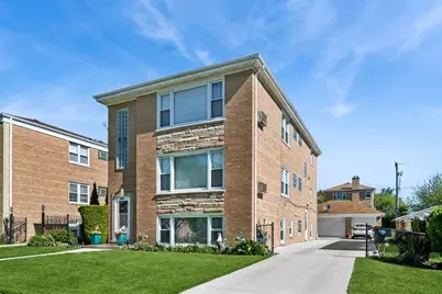 7322 W Crain Street #1FL, Niles, IL 60714 - Photo 1