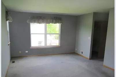 11850 Blue Bayou Drive, Huntley, IL 60142 - Photo 7