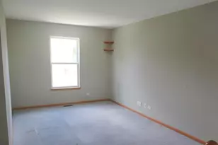 11850 Blue Bayou Dr, Huntley, IL 60142 - Photo 9