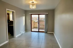 2001 Walters Ave, Northbrook, IL 60062 - Photo 7