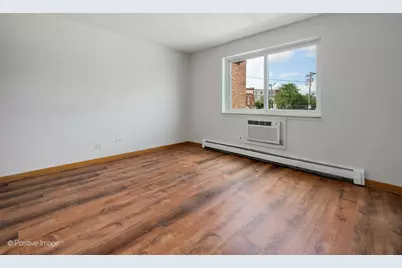 5470 W Higgins Avenue #2W, Chicago, IL 60630 - Photo 23