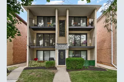 5470 W Higgins Avenue #2W, Chicago, IL 60630 - Photo 1