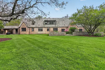 33W480 Thorncroft Drive, Wayne, IL 60184 - Photo 5