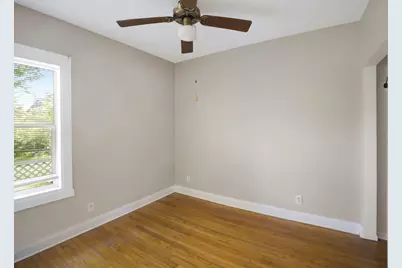 1349 Floresta, Crystal Lake, IL 60014 - Photo 11