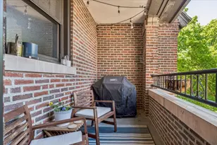 916 W Schubert Ave, Chicago, IL 60614 - Photo 13