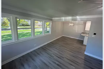 326 Indian Drive, Glen Ellyn, IL 60137 - Photo 5
