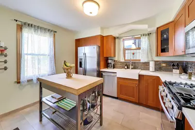 1902 Maple Avenue, Berwyn, IL 60402 - Photo 9