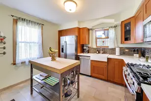 1902 Maple Ave, Berwyn, IL 60402 - Photo 9