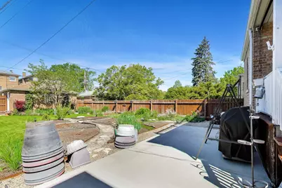 1902 Maple Avenue, Berwyn, IL 60402 - Photo 29
