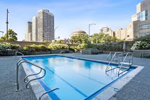 330 W Diversey Pkwy, Chicago, IL 60657 - Photo 19