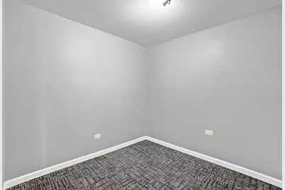 10633 S Avenue M, Chicago, IL 60617 - Photo 5